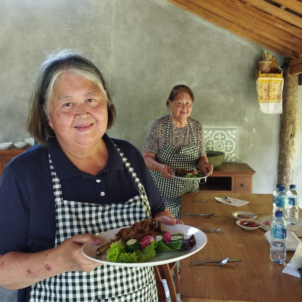 Authentic Balinese Cooking Class in Organic Farm with Market and Rice Field Tour