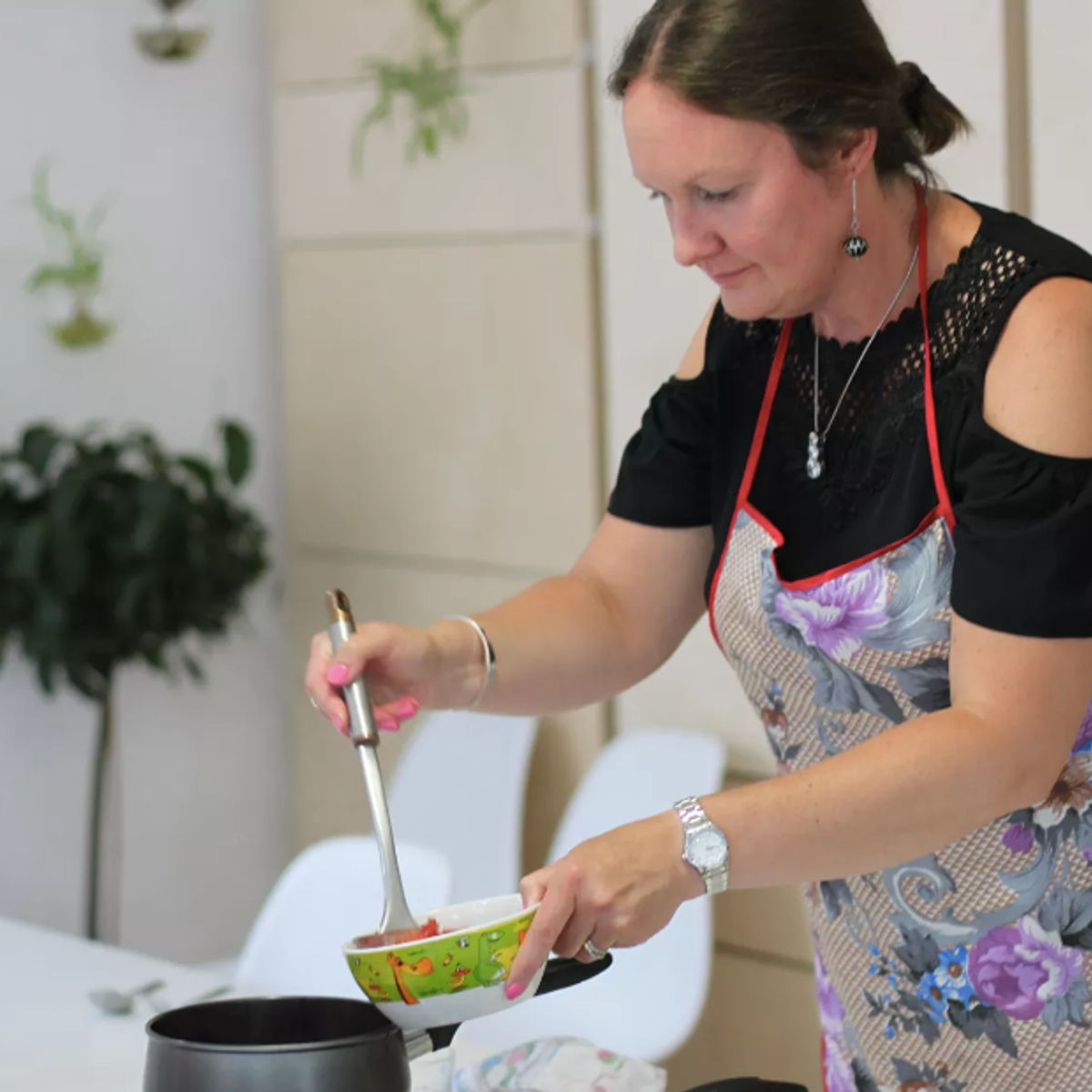 Full-Course Classic Russian Cooking Class in Moscow