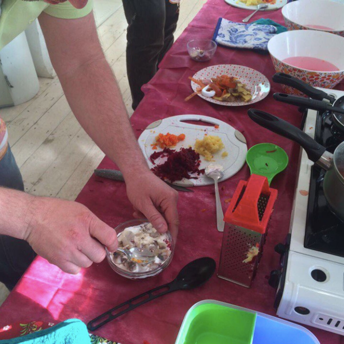 Full-Course Classic Russian Cooking Class in Moscow