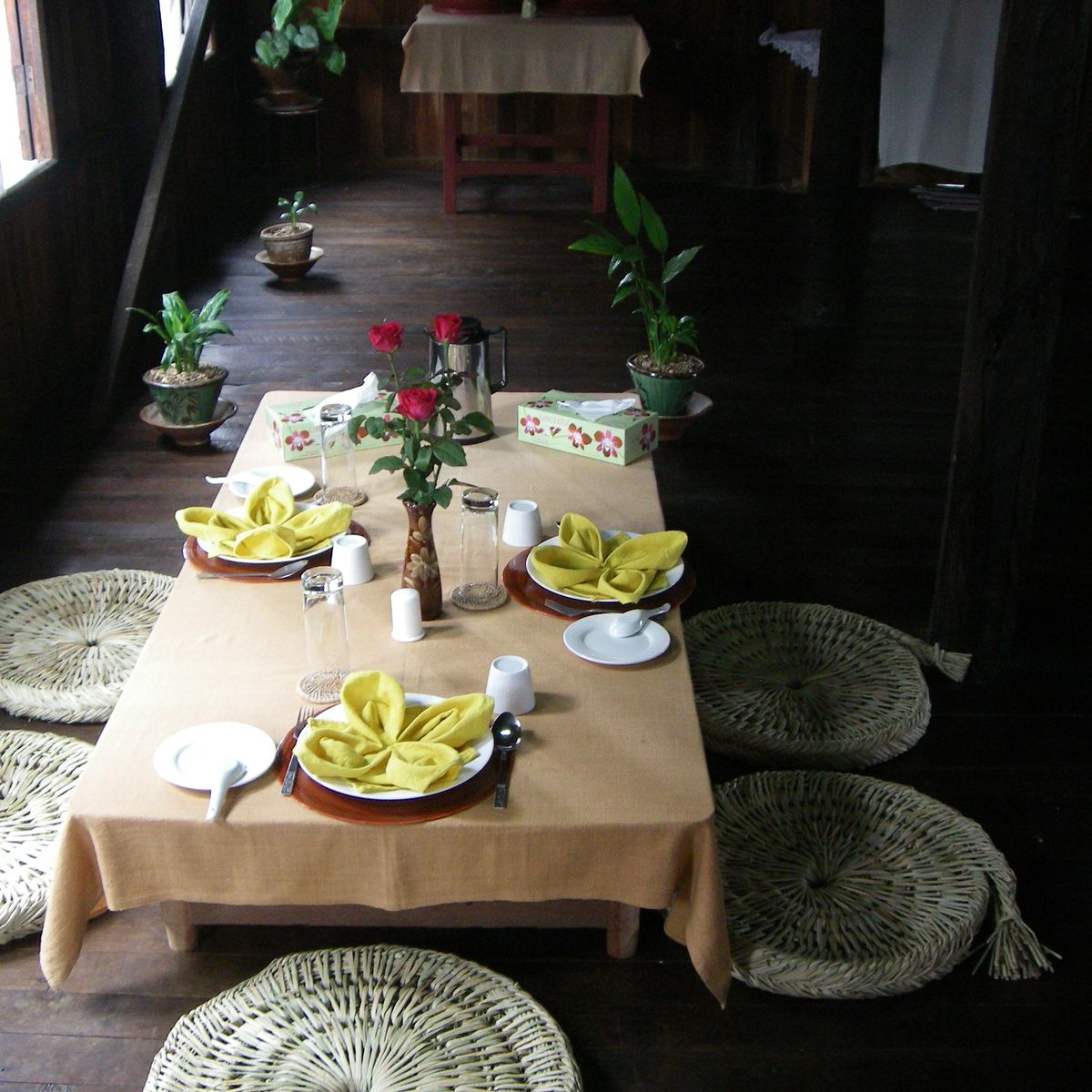 Authentic Shan Private Cooking Class in a House on the Lake