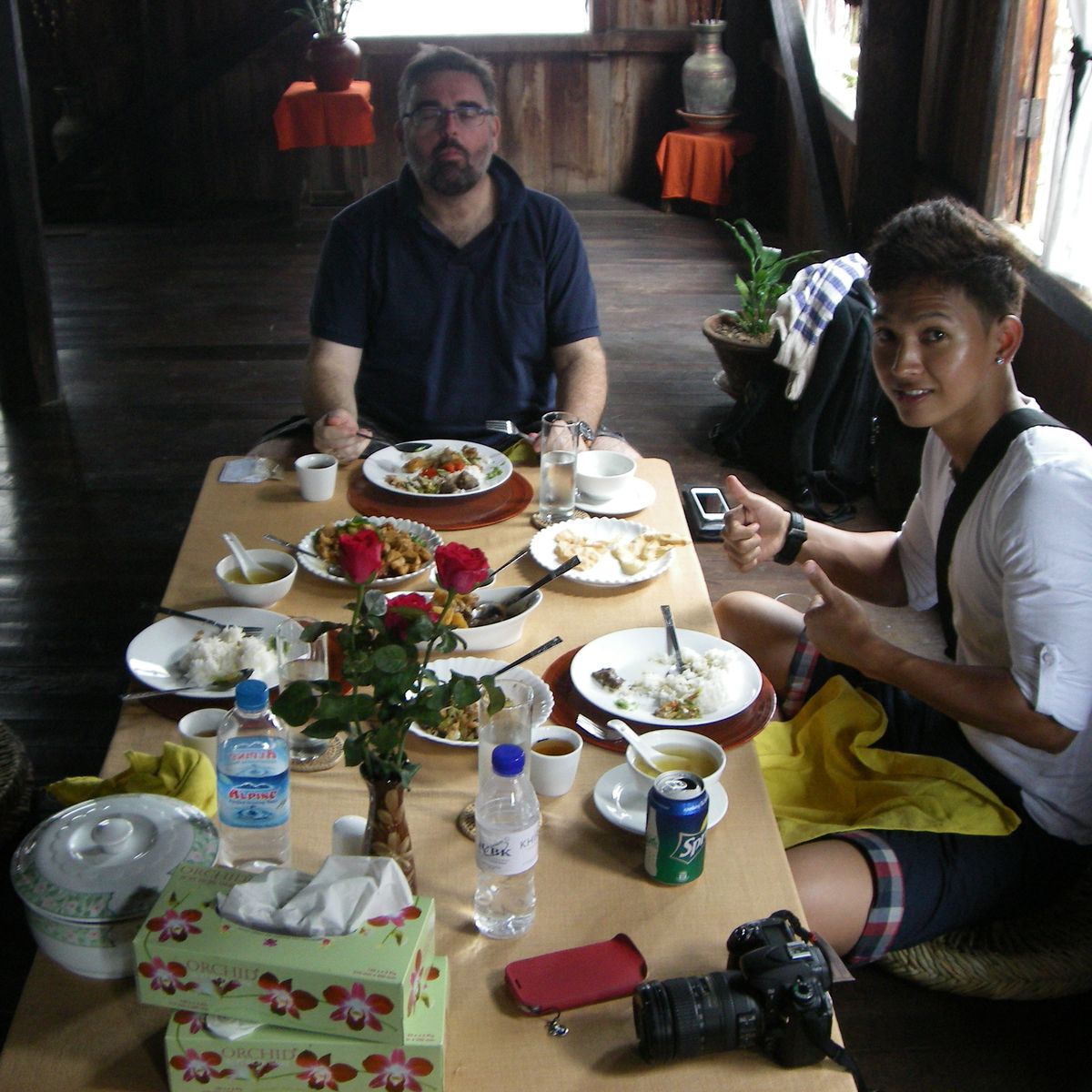 Authentic Shan Private Cooking Class in a House on the Lake