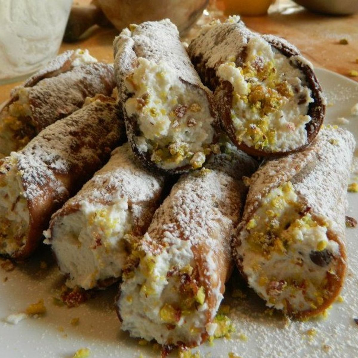 Authentic Sicilian cooking class in a family kitchen