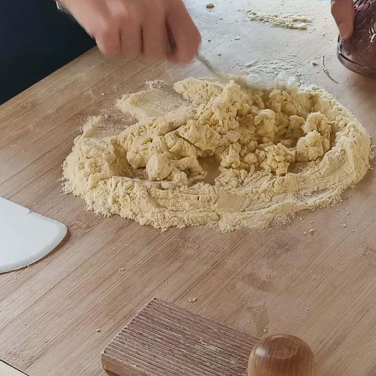 Authentic Sicilian Pasta-Making Experience with Garden-Fresh Flavors
