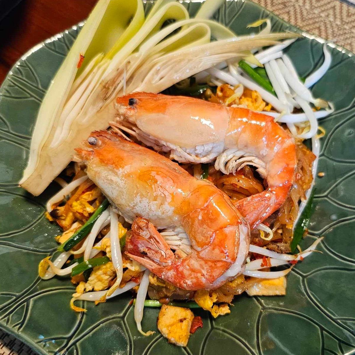 Authentic Thai Cooking Experience with Local Fresh Market Tour