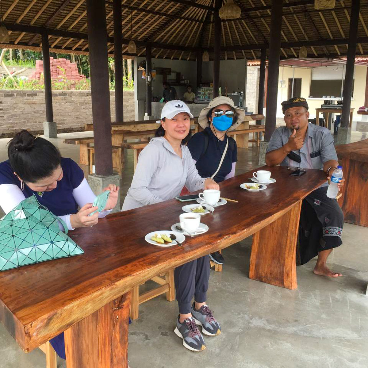 Authentic Bali Cooking Class and Farm Tour in Bakas Village