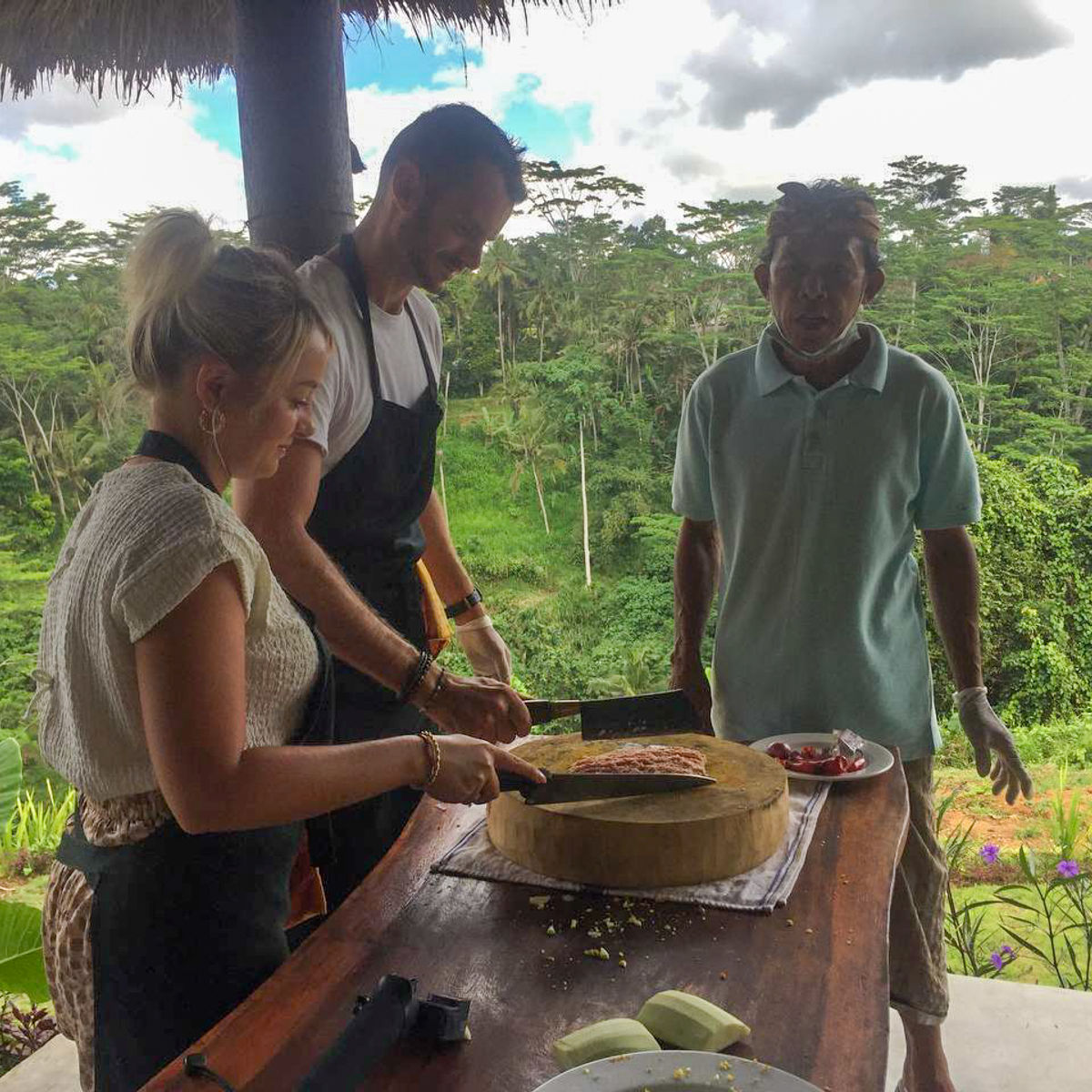 Authentic Bali Cooking Class and Farm Tour in Bakas Village
