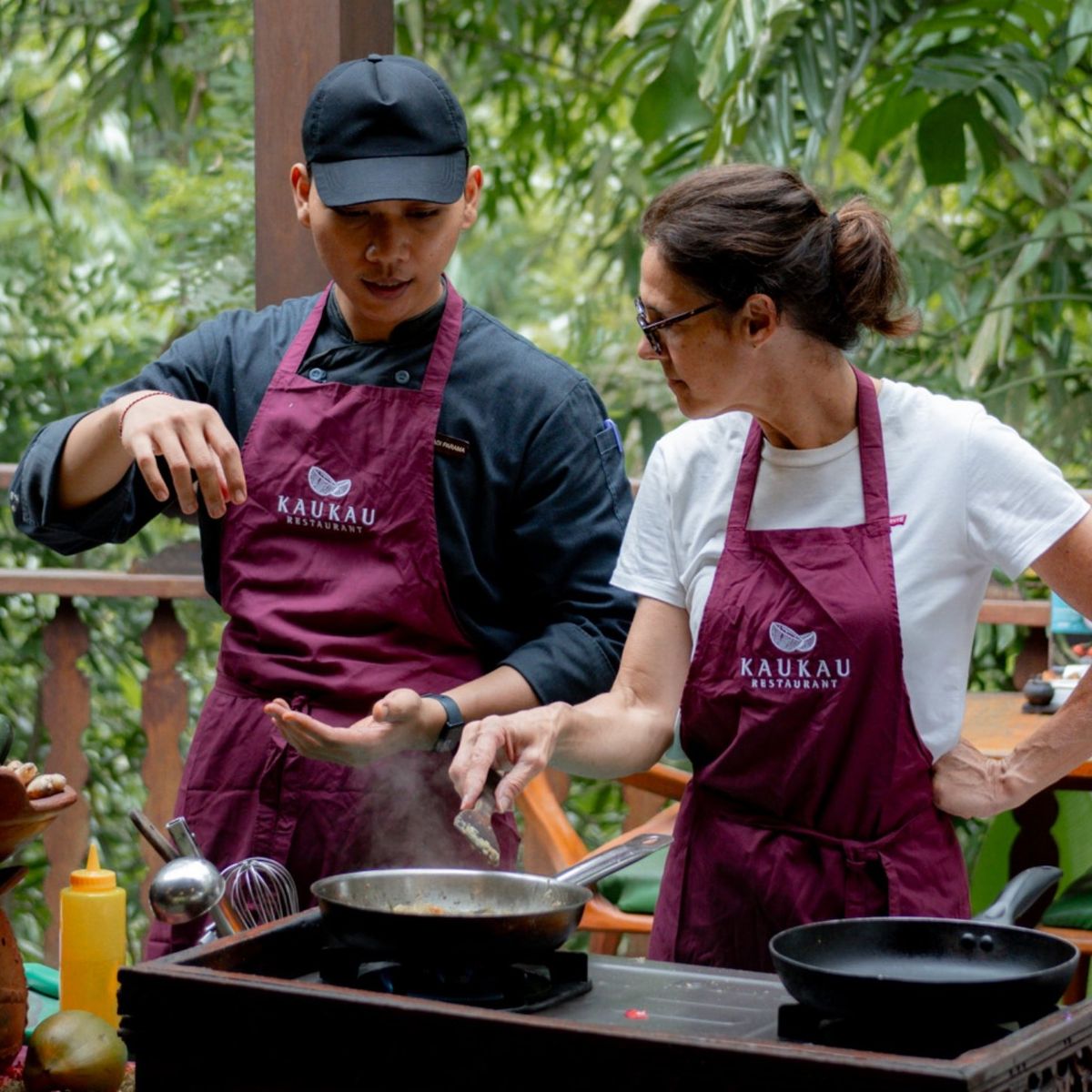 Hands-On Balinese Cooking Experience with Local Market Visit