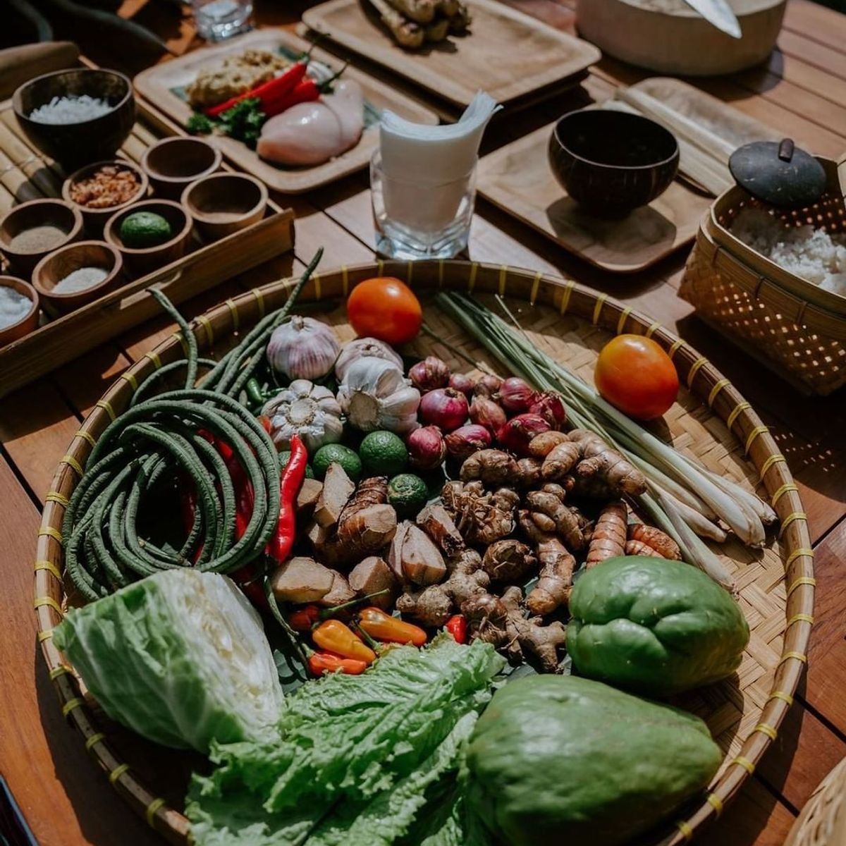 Discover Balinese Flavors with Local Chefs in Canggu