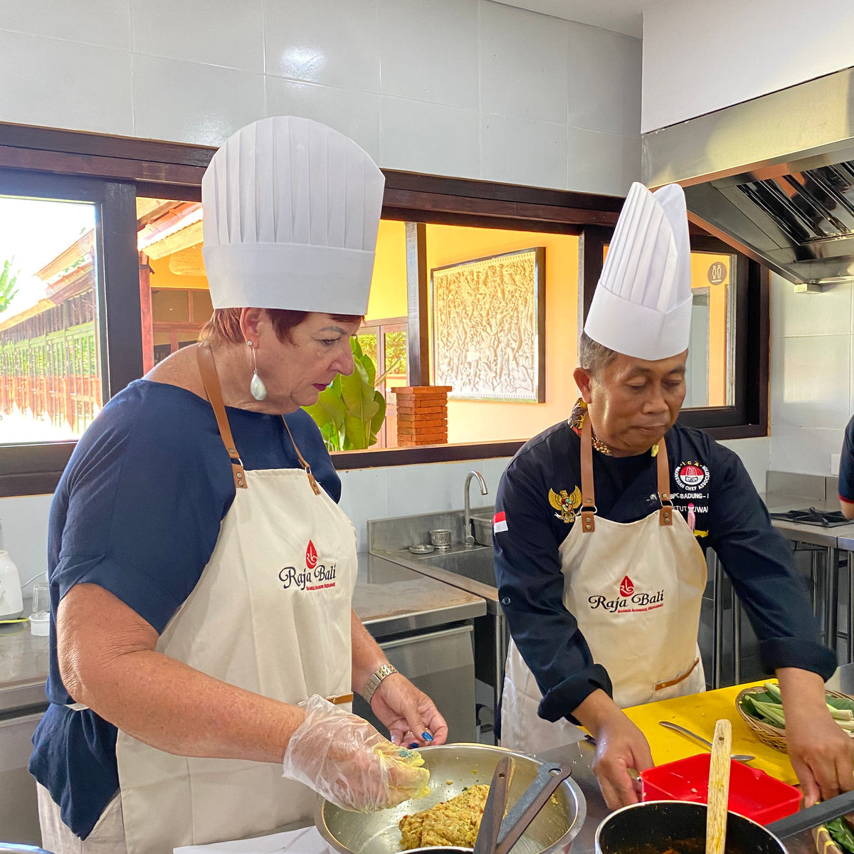 Balinese Cooking Class with a Spice and Herb Garden Visit