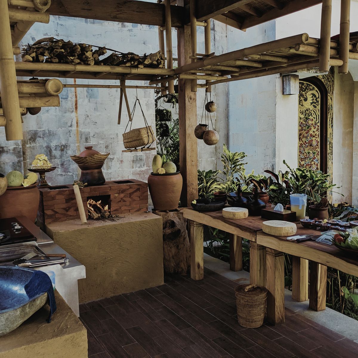 Balinese Cooking Experience and Market Tour with Lunch