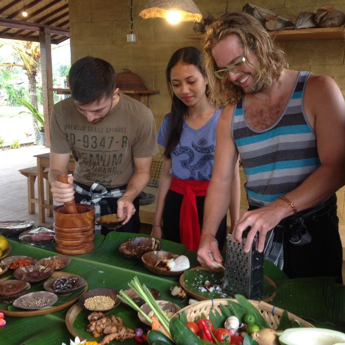 Balinese Heritage Cooking Class with Taman Ayun Temple Tour