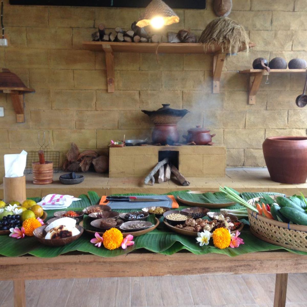 Balinese Heritage Cooking Class with Taman Ayun Temple Tour