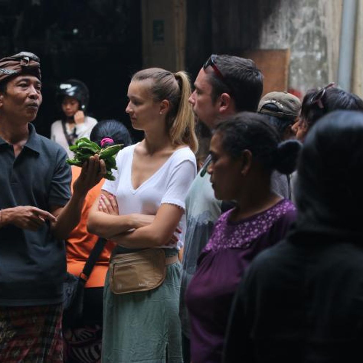 Vegan Periuk Balinese Traditional Cooking Program and Culture Experience