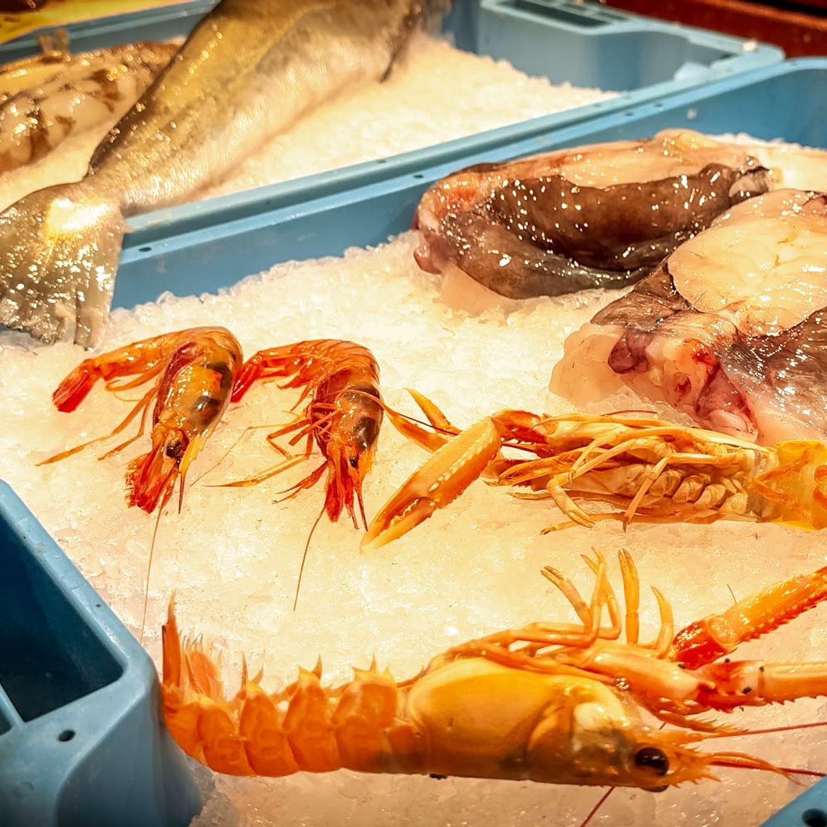 Barcelona Culinary Experience: Paella, Tapas & Sangria with Mercado de Sarrià Tour