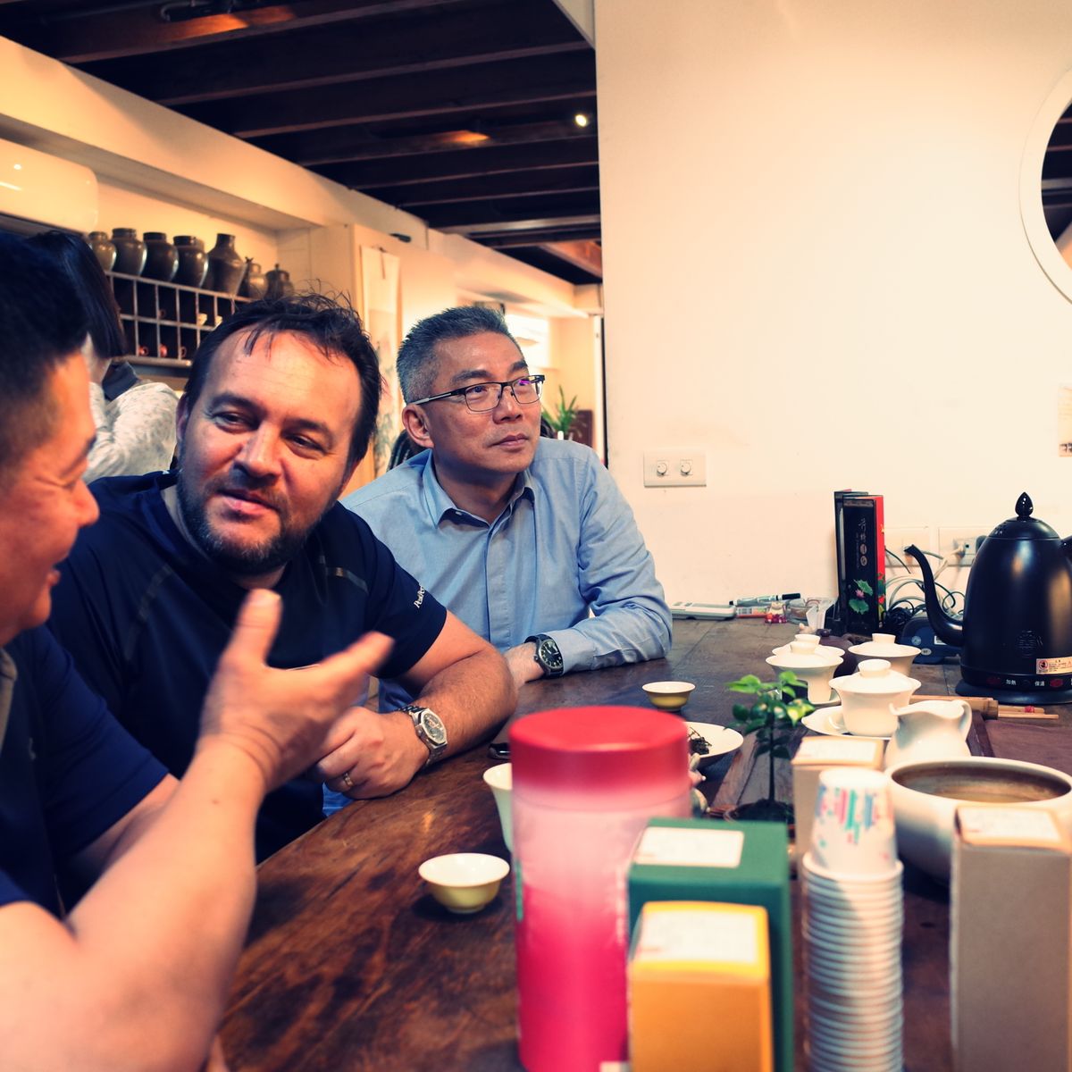 Be a Local Tea Drinker: A Walk Through Time and an Authentic Getaway in Old Taipei