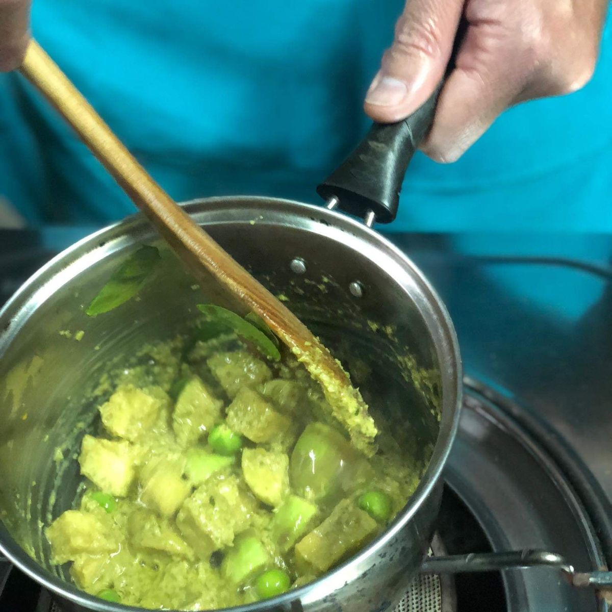 Benny's Home Cooking Class with Local Market Visit & Organic Garden Tour