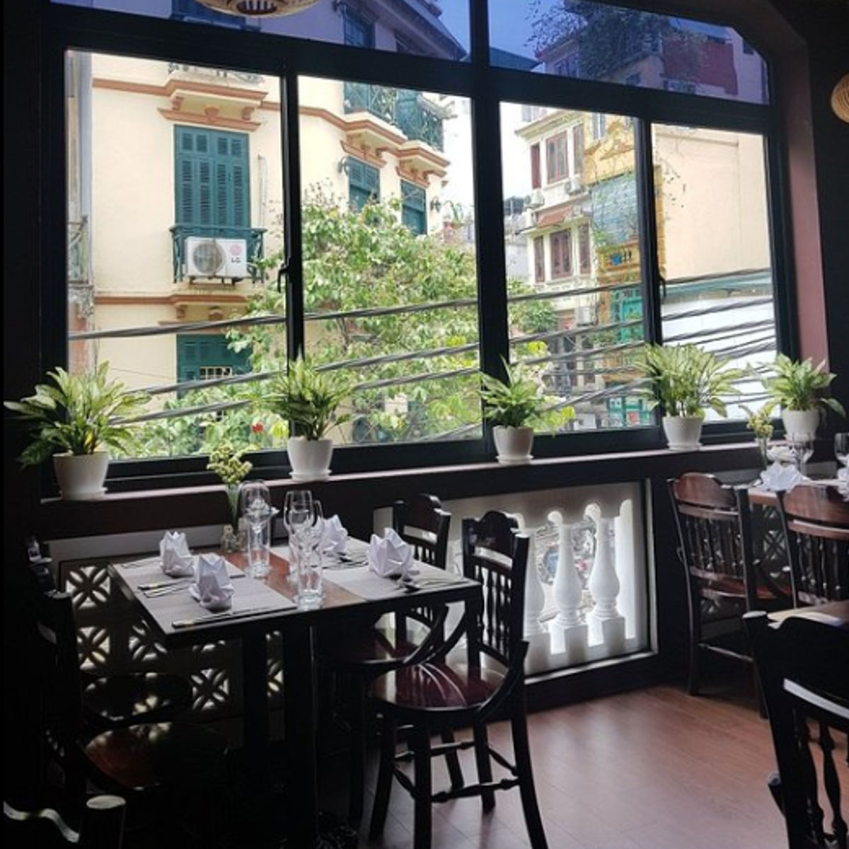 Vietnamese Cooking Class with Market Tour