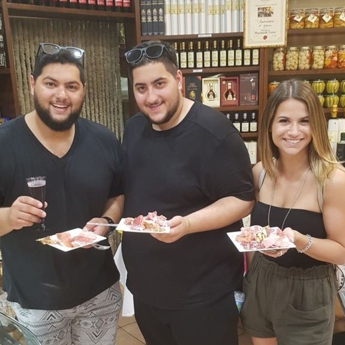 Bologna Food Tasting Tour with a Local