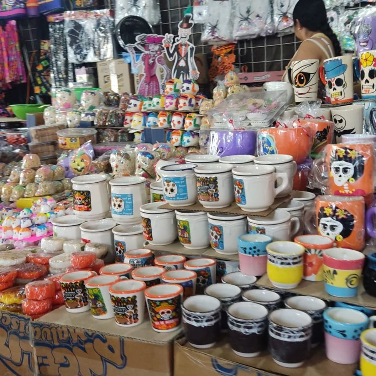 Build your Day of the Dead Ofrenda