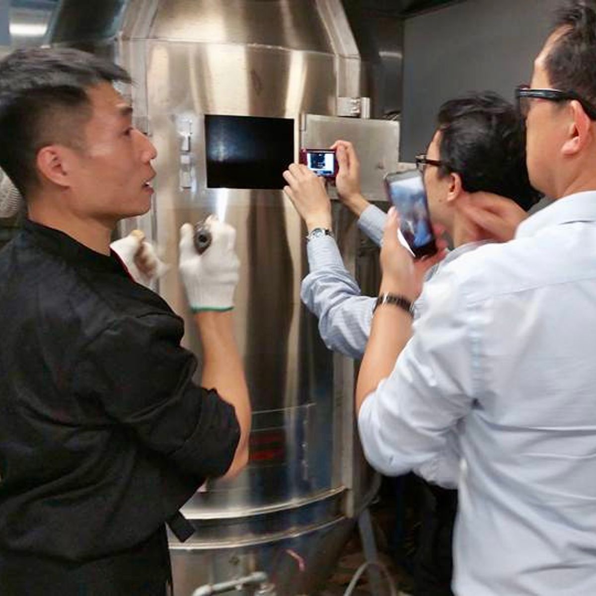 Cantonese Roast Duck or Suckling Pig Cooking Class