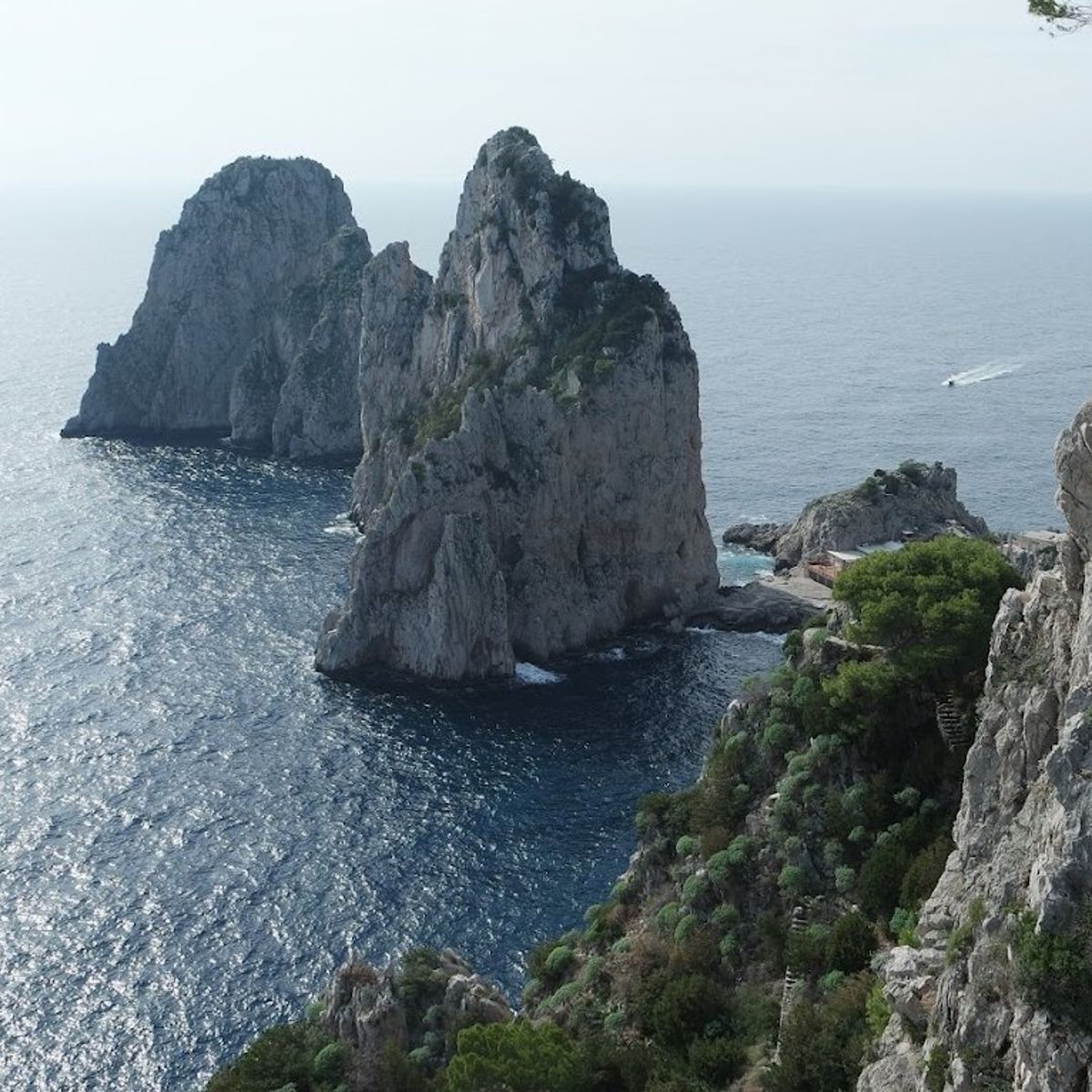 Capri Wine Tasting Experience with a View of the Faraglioni Rocks