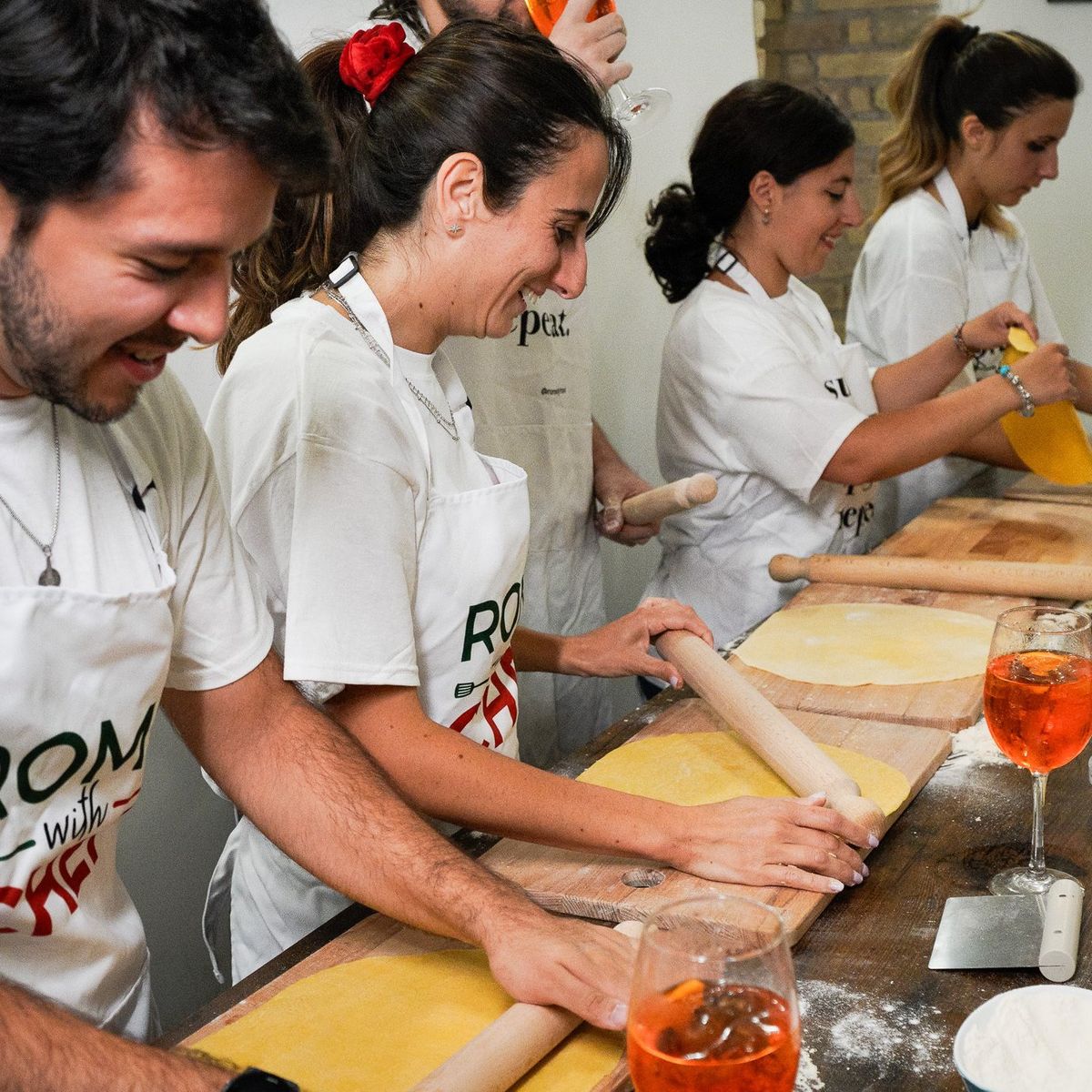 Fresh Pasta Cooking Class with 3 Spritz Cocktails in Rome