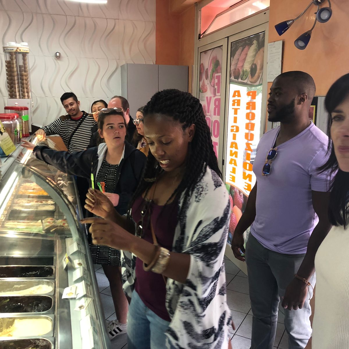 Catacombs Tour with Breakfast and Ice Cream in Rome