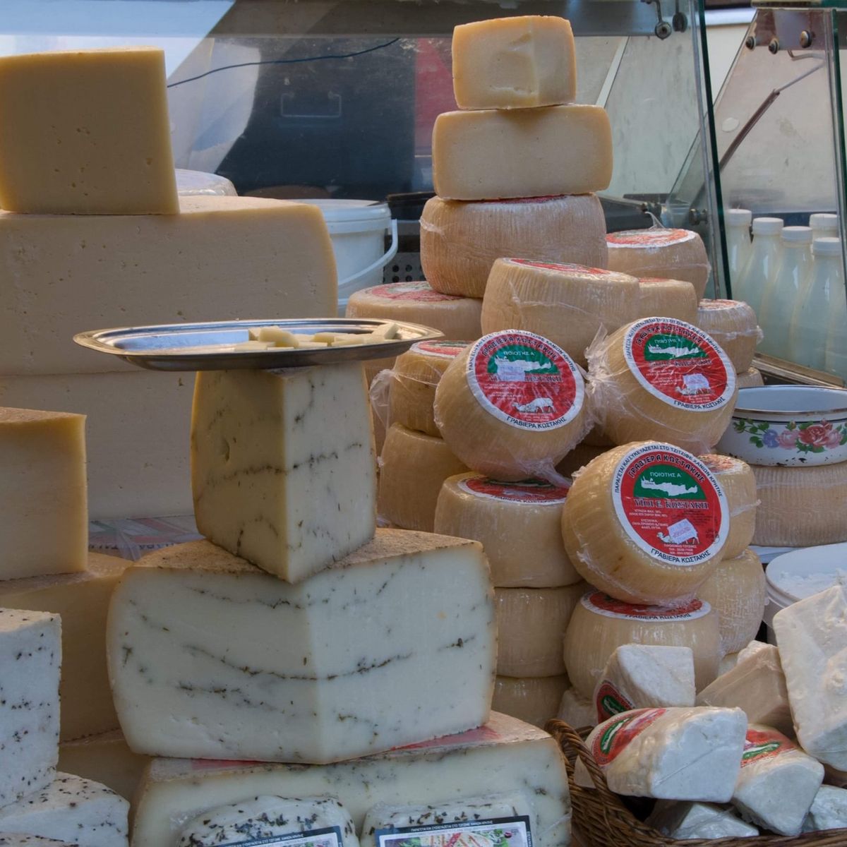 Chania Food and Market Tour Experience