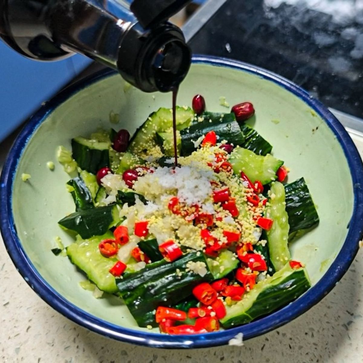 Chengdu Vegetarian Home Cooking Experience in a Local Home