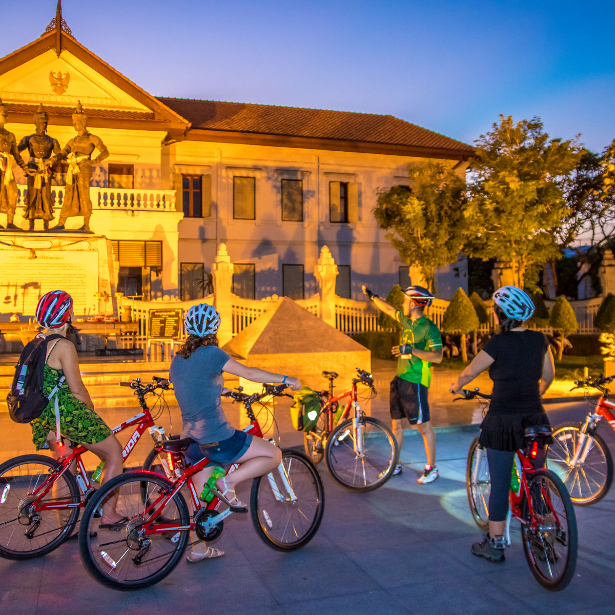 Chiang Mai Food Adventures by Bike