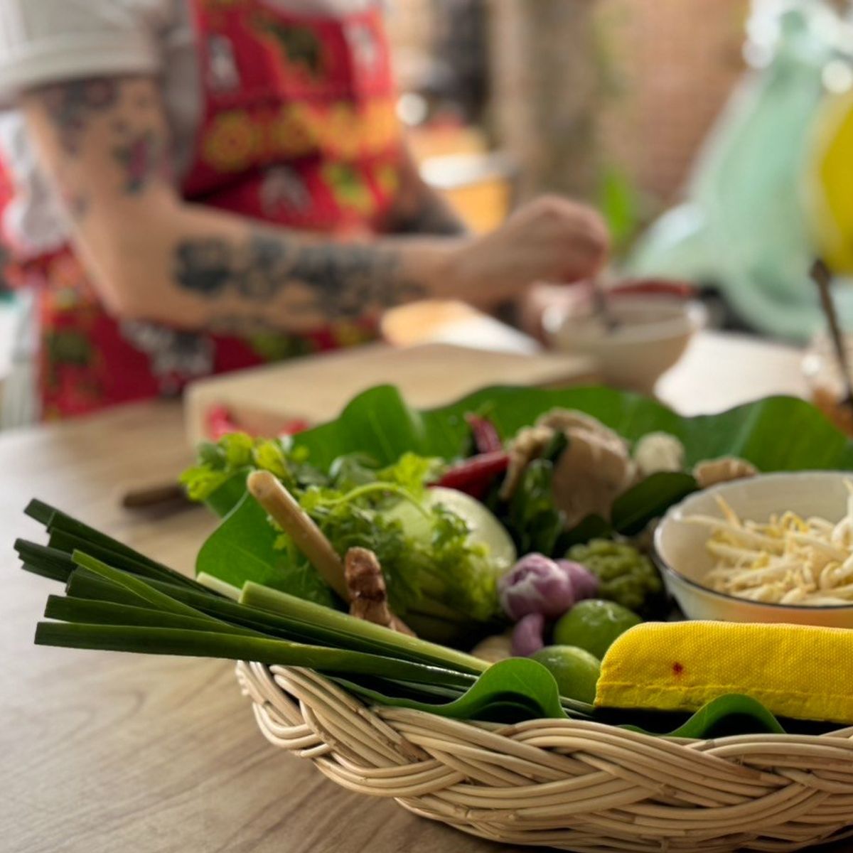 Morning Thai Home Cooking Experience in Chiang Mai with Market Tour
