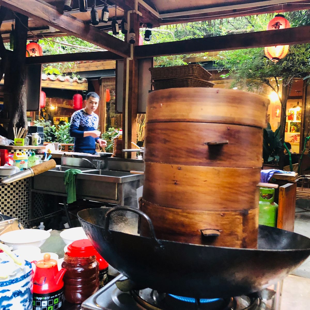 Chinese Steamed Buns (Baozi) Cooking Class with Market Tour