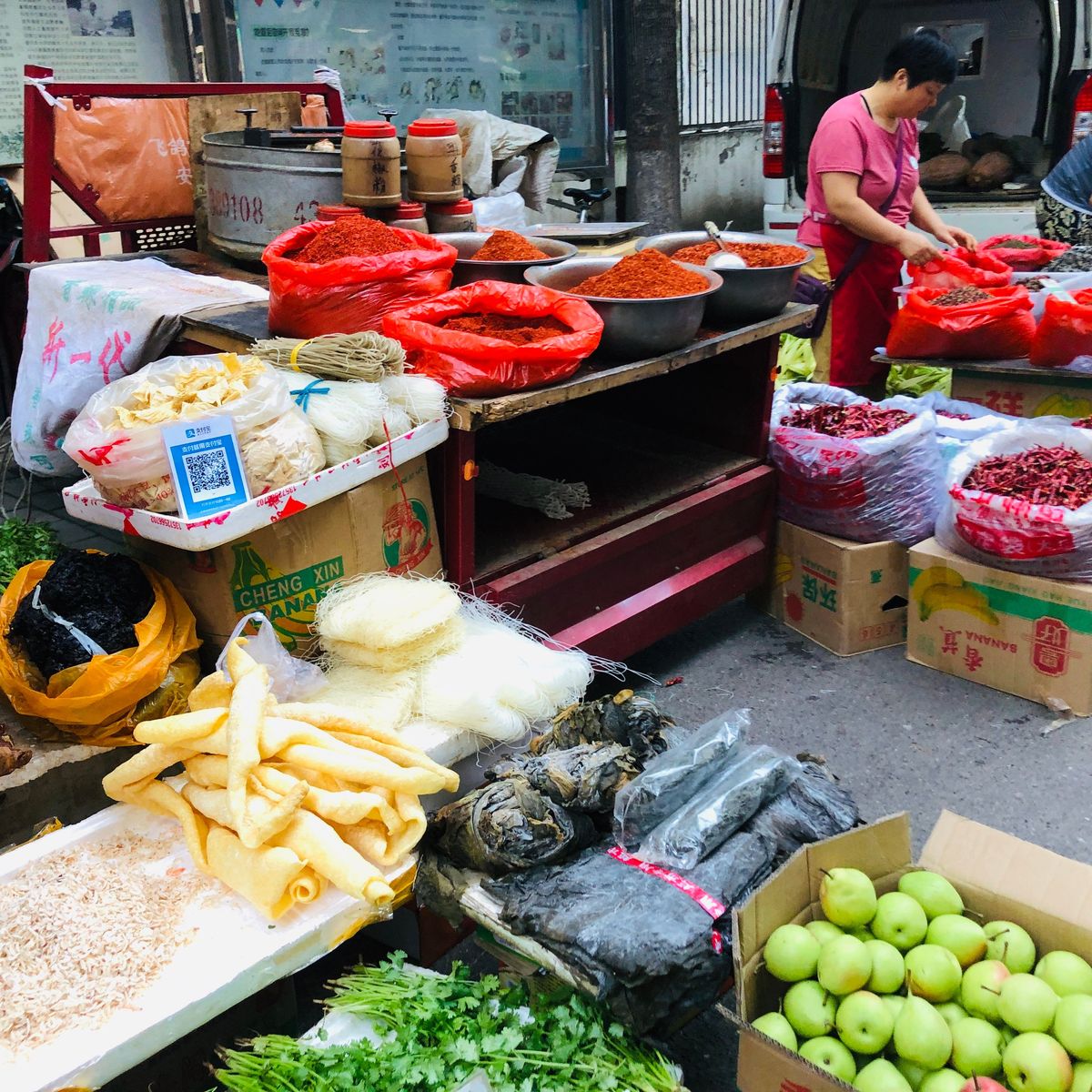 Dumpling-Making Workshop & Local Market Tour