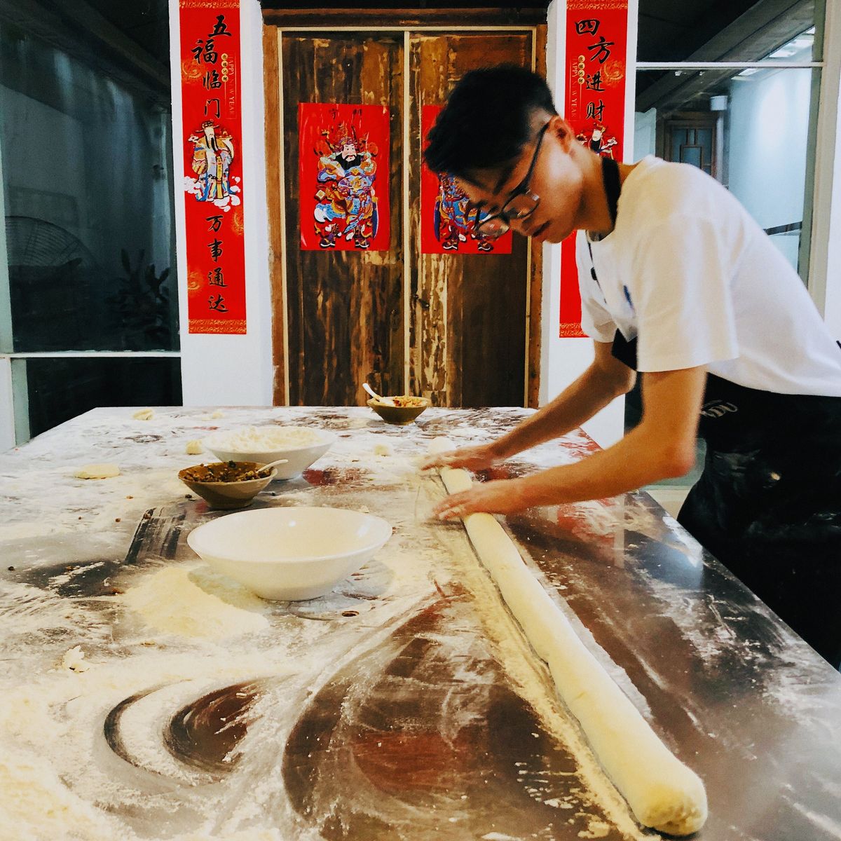 Dumpling-Making Workshop & Local Market Tour