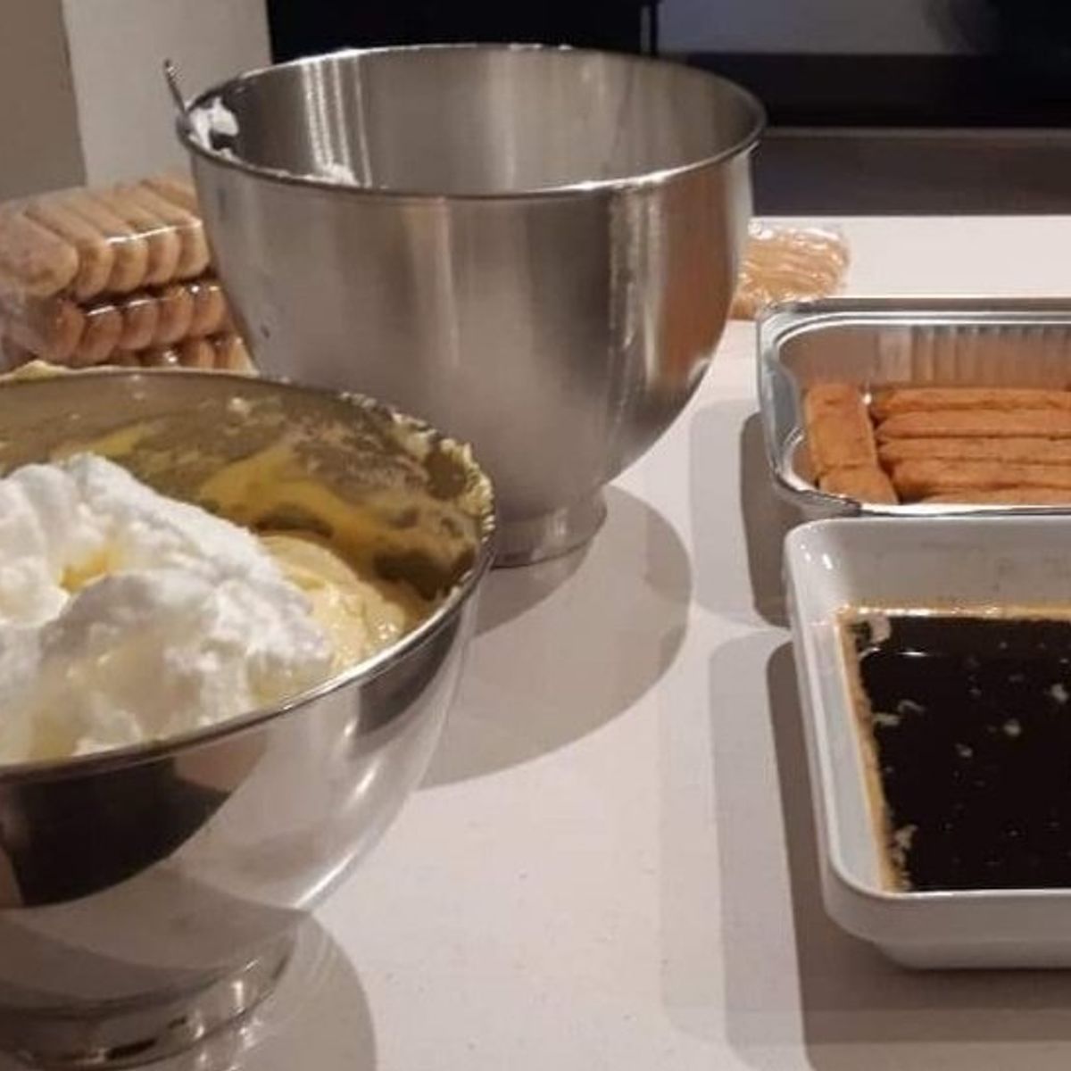 Cook and Eat Fresh Pasta and Tiramisù in the Umbrian Hills