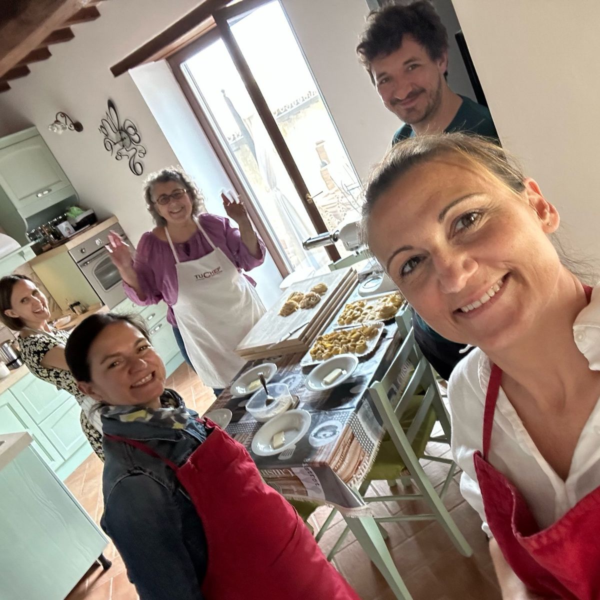 Cook and Eat Fresh Pasta and Tiramisù in the Umbrian Hills