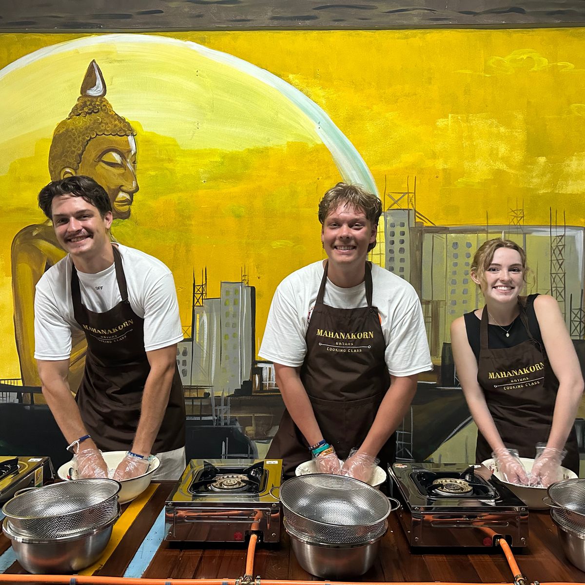 Authentic Thai Cooking Class in a Cozy Bangkok Kitchen