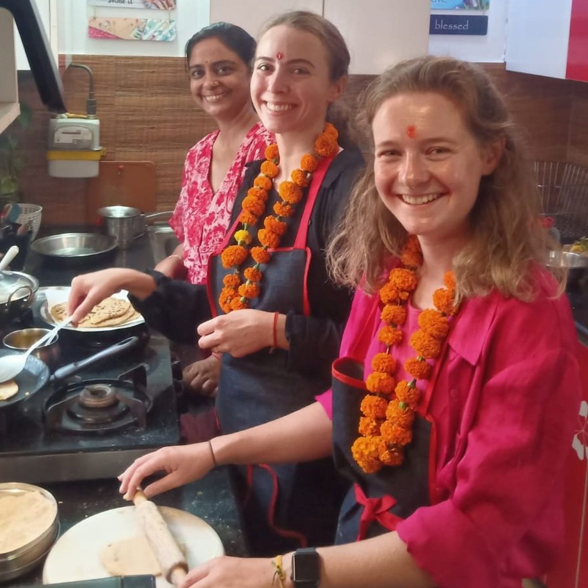 Cook Indian Food with Local Family at their Traditional Home