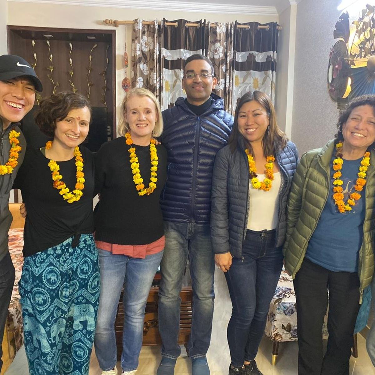 Cook Indian Food with Local Family at their Traditional Home
