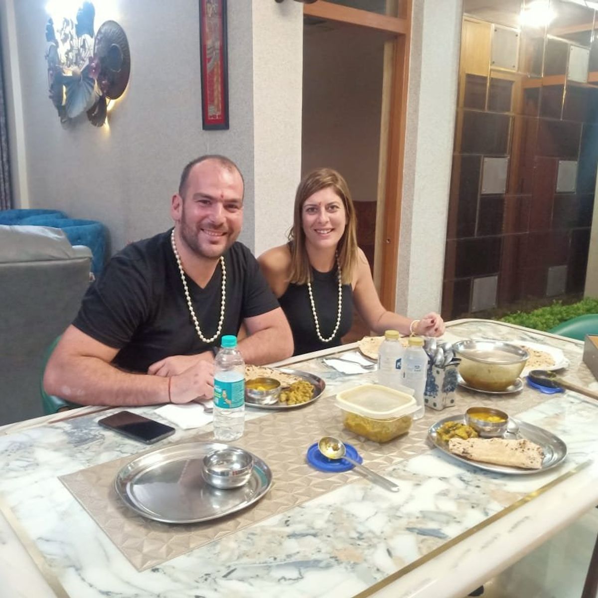 Cook Indian Food with Local Family at their Traditional Home