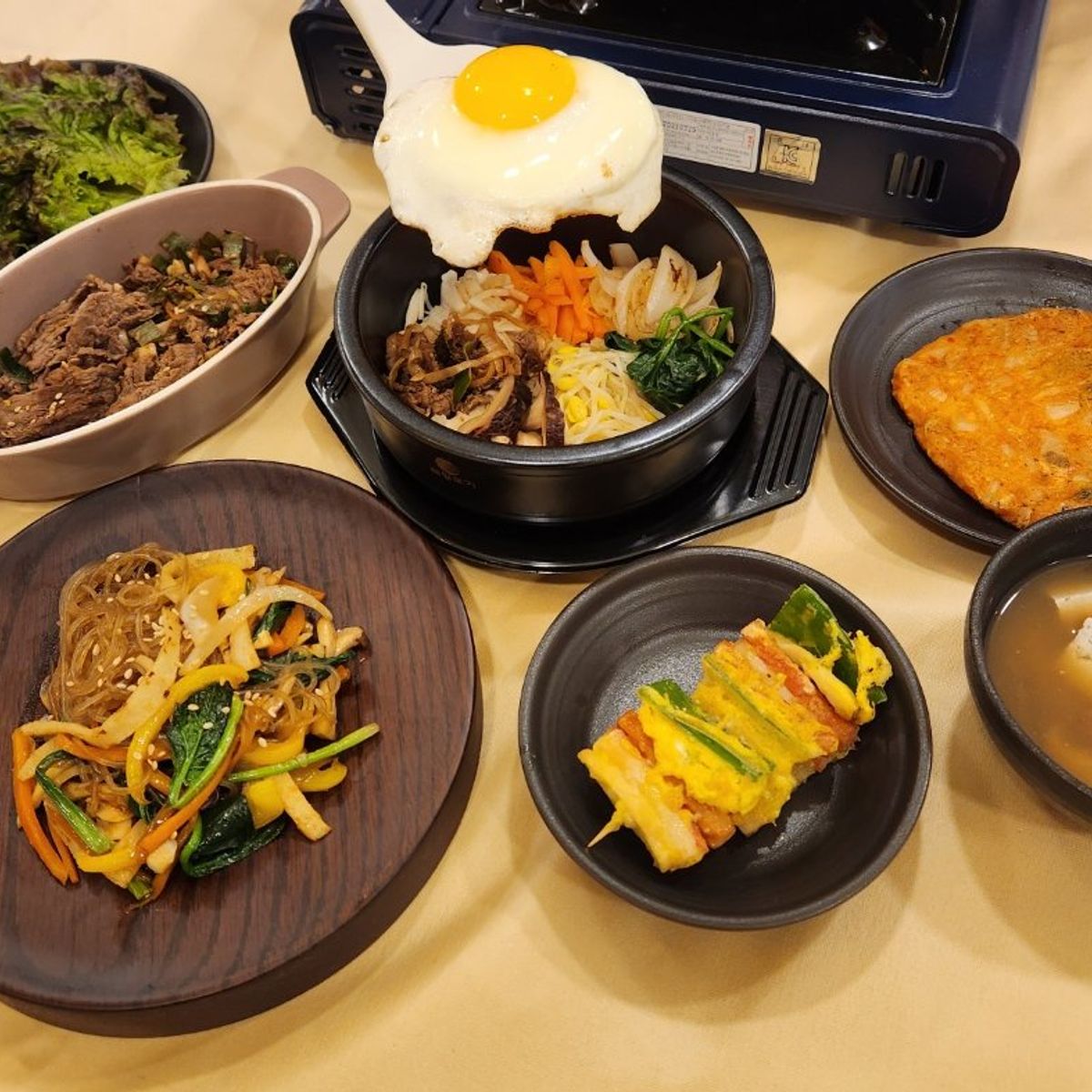 Traditional Korean 6-Dish Cooking Class with Hidden Alley Tour in Seoul