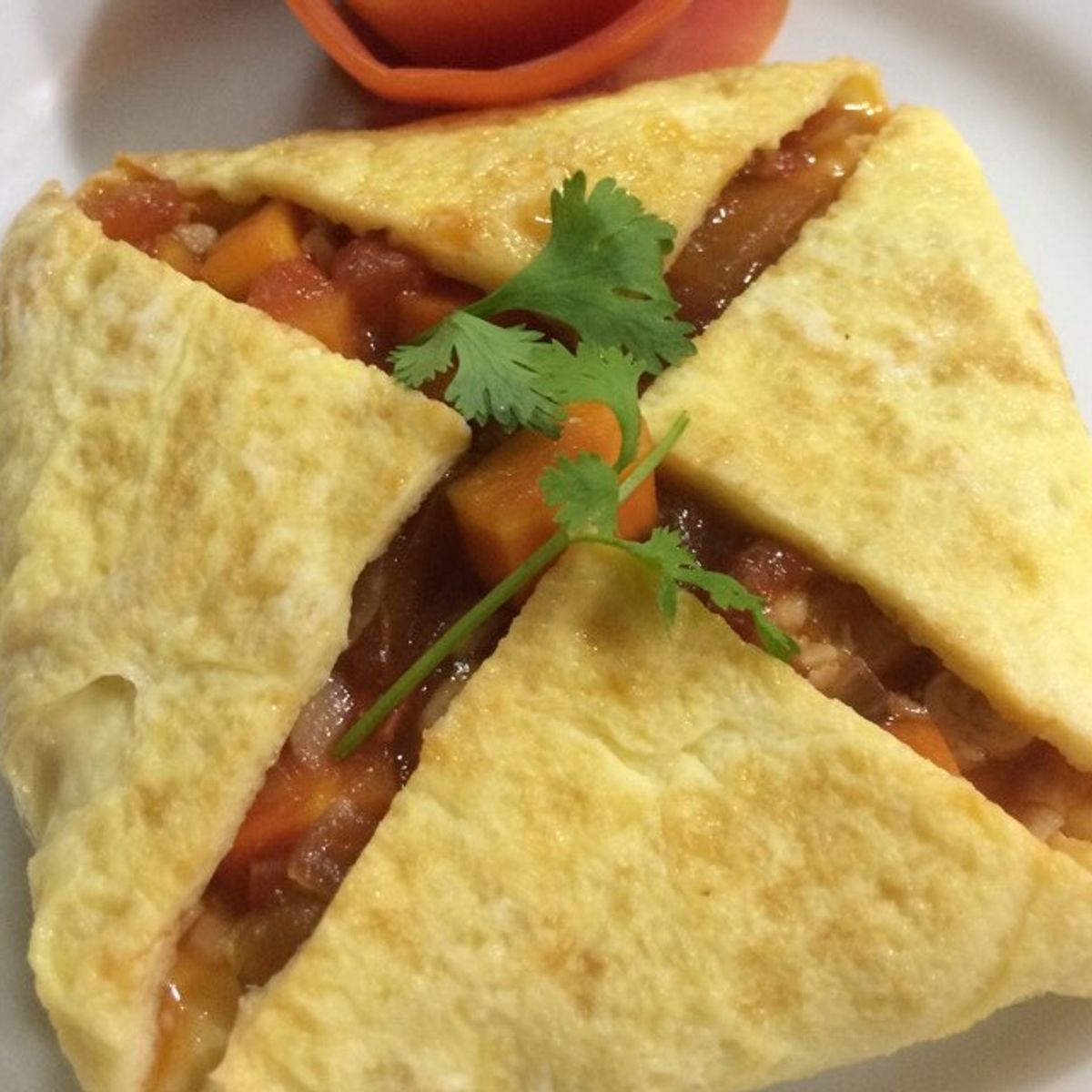 Fresh Market Tour & Authentic Thai Lunch Cooking with Passionate Chef