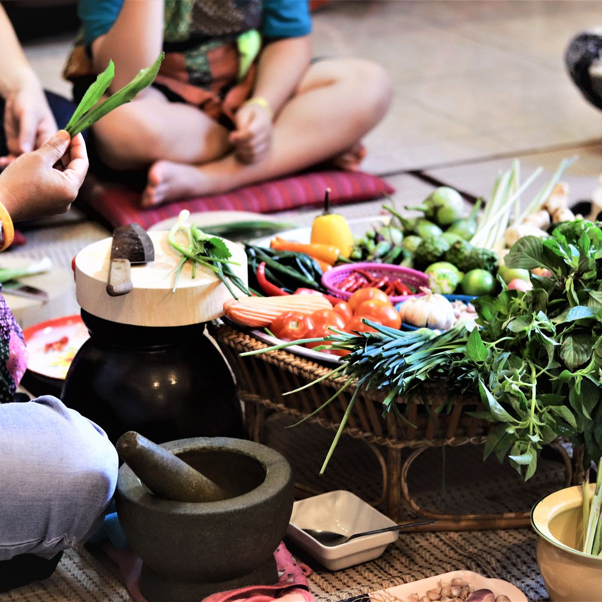 Fresh Market Tour & Authentic Thai Lunch Cooking with Passionate Chef
