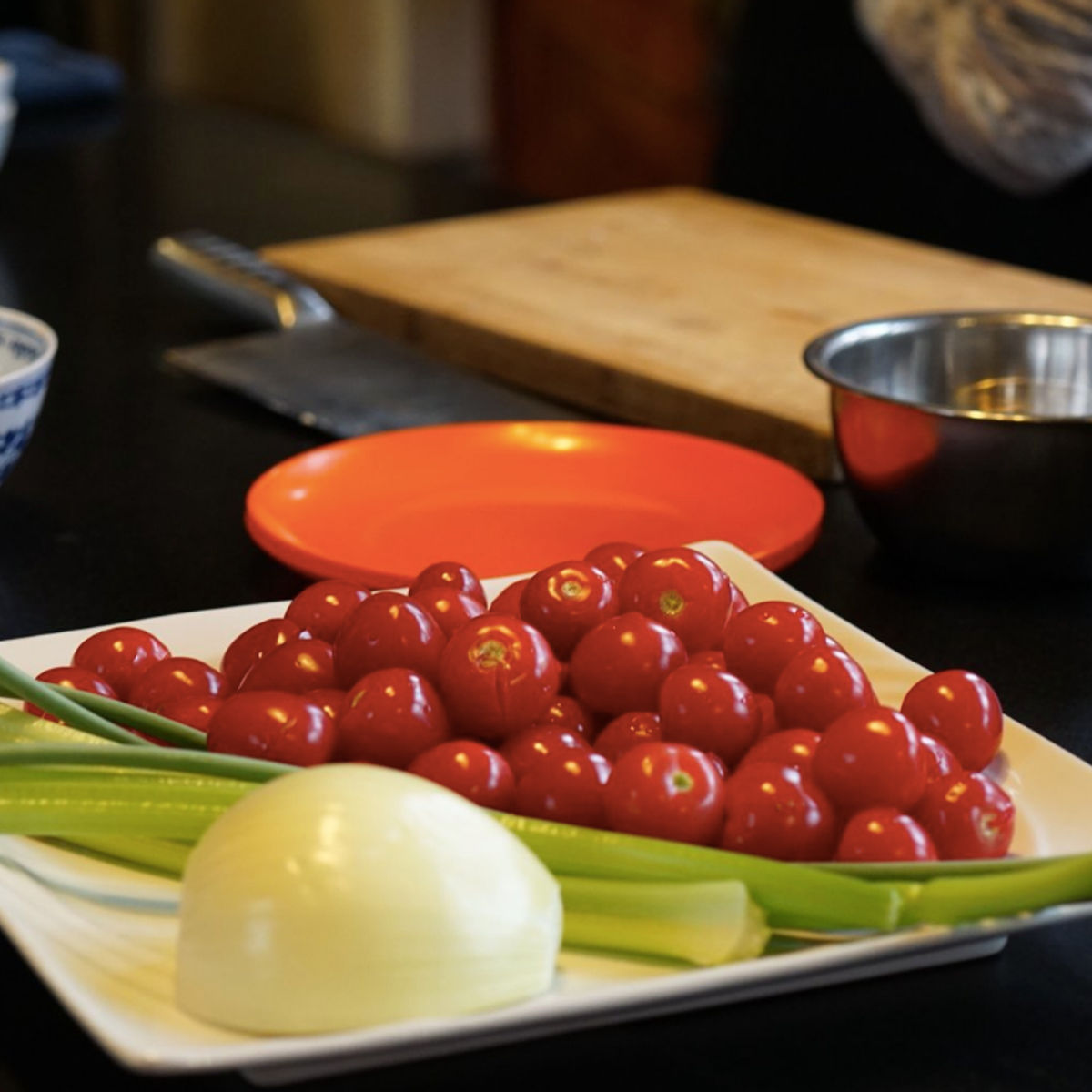 Cook with Chef: Chinese Classic Cooking Class (Wok or Dumpling)