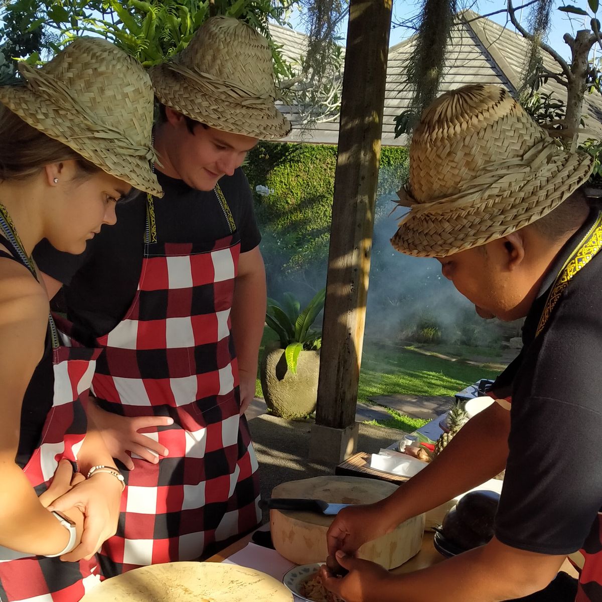 Indulge and Learn Balinese Cooking at Villa Kayu Lama