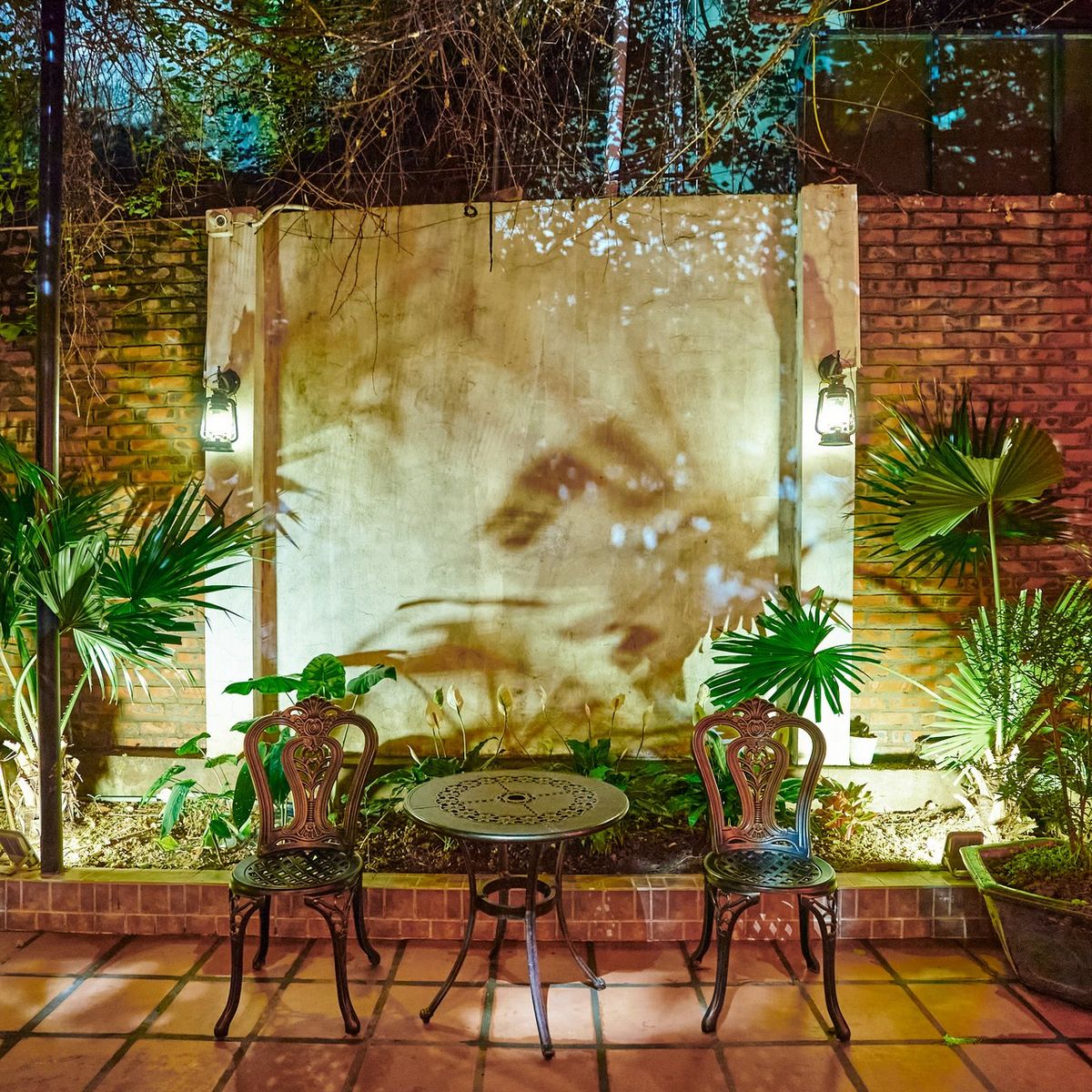 Rose Kitchen: Hanoi Market, Cooking & Tales with Free Transfer