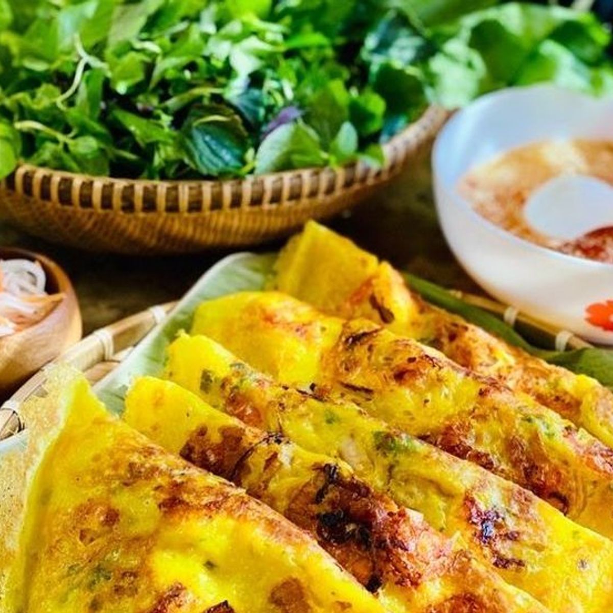Rose Kitchen: Hanoi Market, Cooking & Tales with Free Transfer