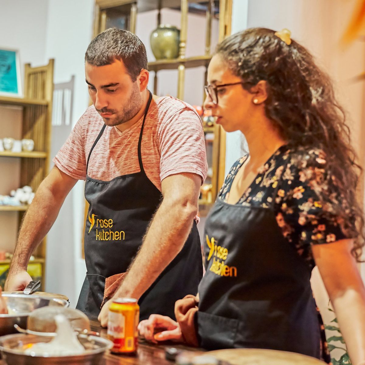 Rose Kitchen: Hanoi Market, Cooking & Tales with Free Transfer