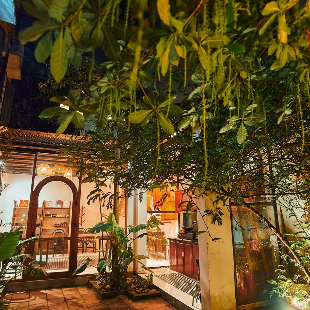Rose Kitchen: Hanoi Market, Cooking & Tales with Free Transfer