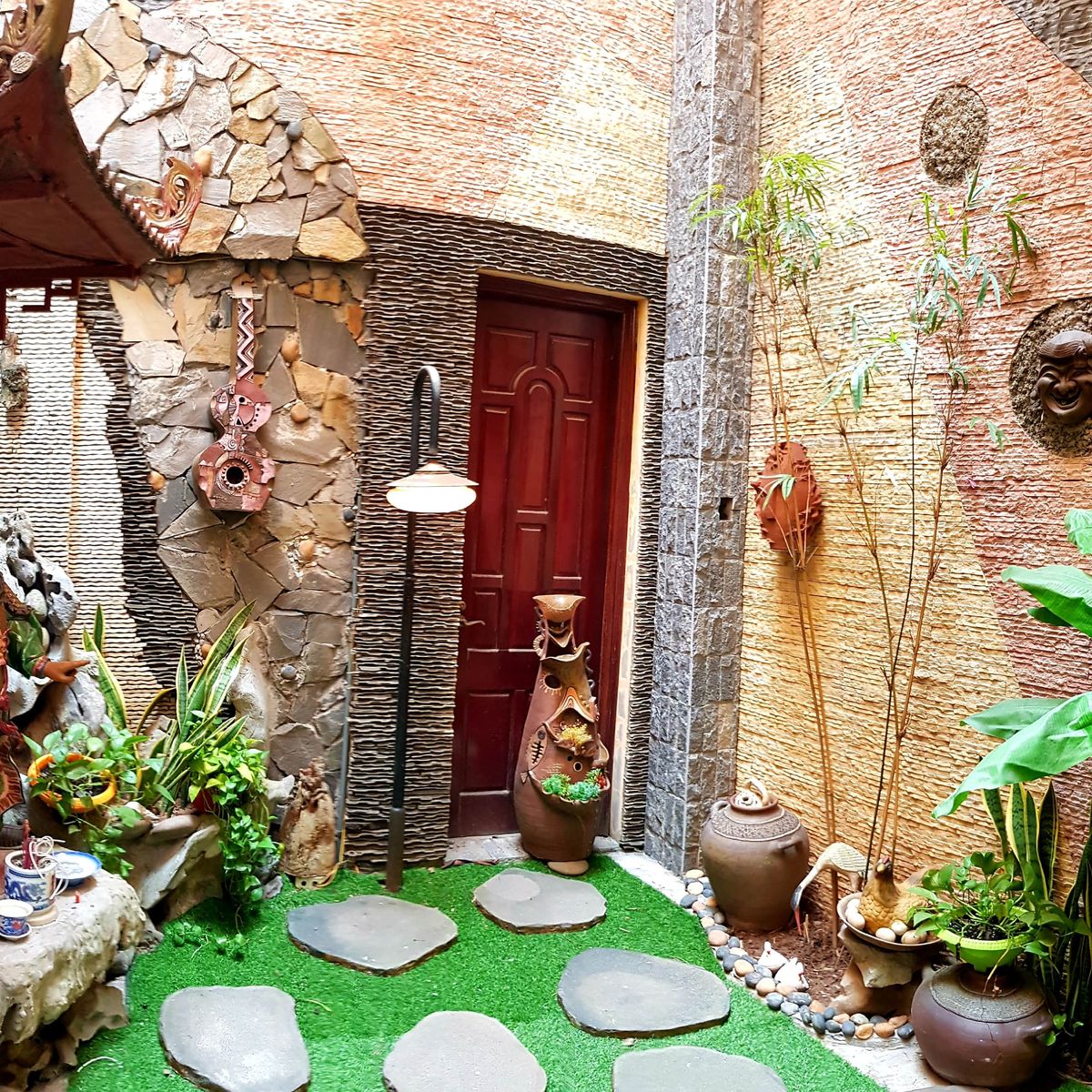 Cooking Class in Local Villa with Market Tour